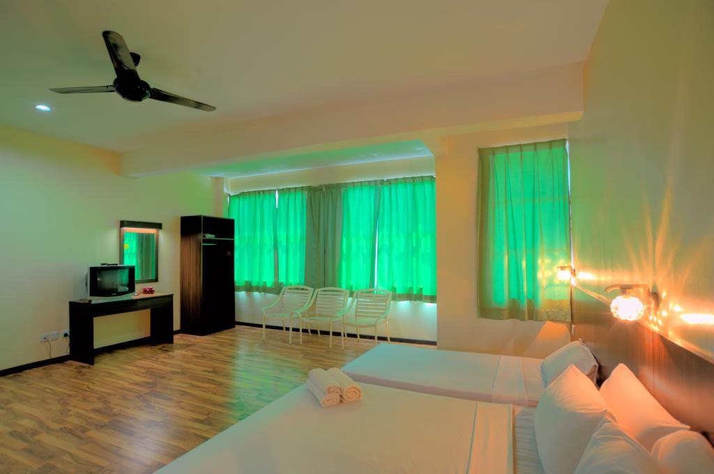 1 Baron Motel Куах Экстерьер фото