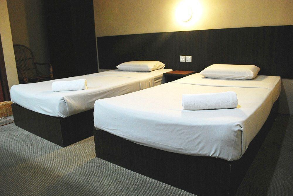 1 Baron Motel Куах Экстерьер фото